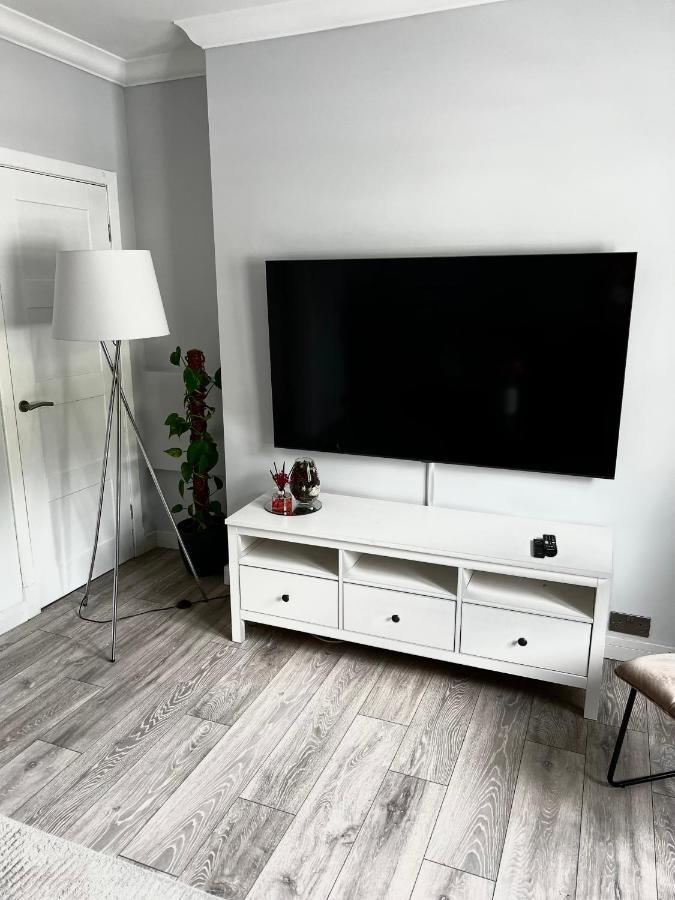 Modern 2-Bed Flat In Town Centre Lejlighed Oban Eksteriør billede