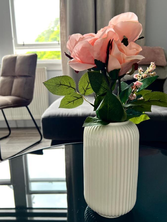 Modern 2-Bed Flat In Town Centre Lejlighed Oban Eksteriør billede